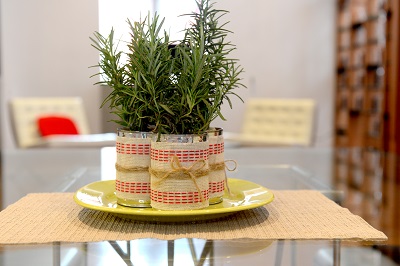 Ali_Casa_Decoracion_centros_Mesa_Artesanal_Lata_Plantas.jpg